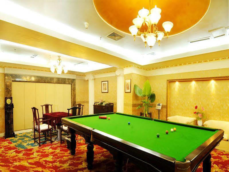 צ'נגדו Yinhe Dynasty Hotel מראה חיצוני תמונה
